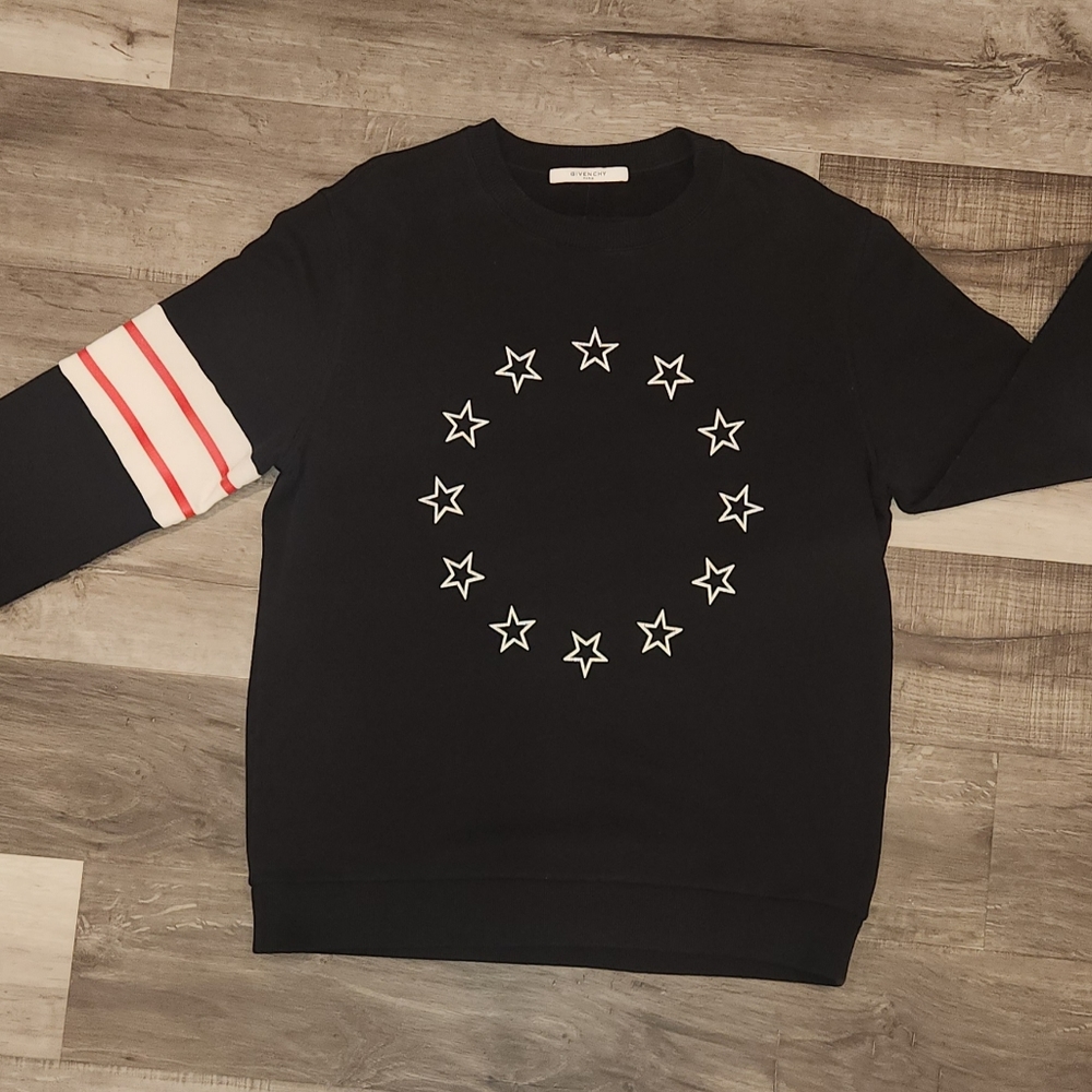 Givenchy Sweatshirt